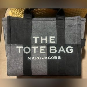 COPY - Marc Jacob’s Medium Size Tote
